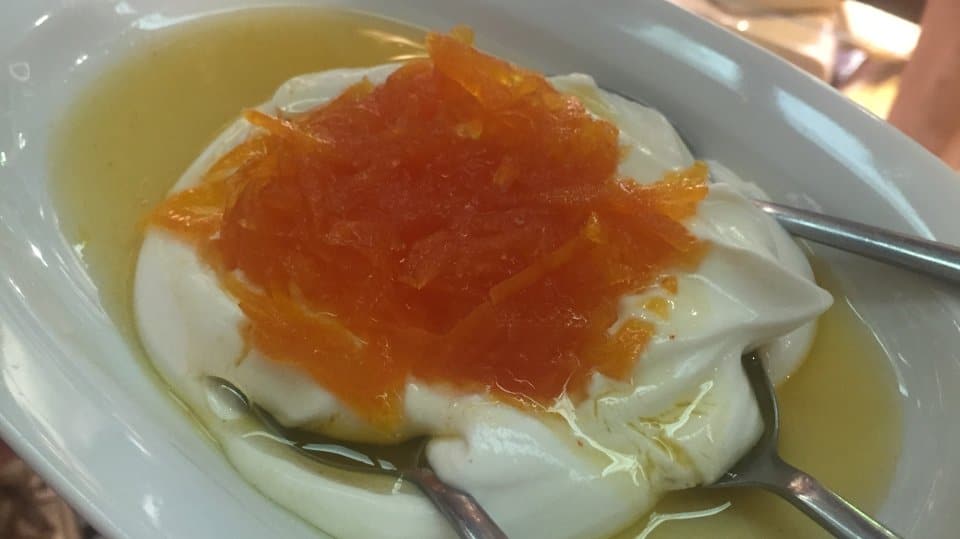 Karamanlidika Athens deli-restaurant: Yogurt Dessert